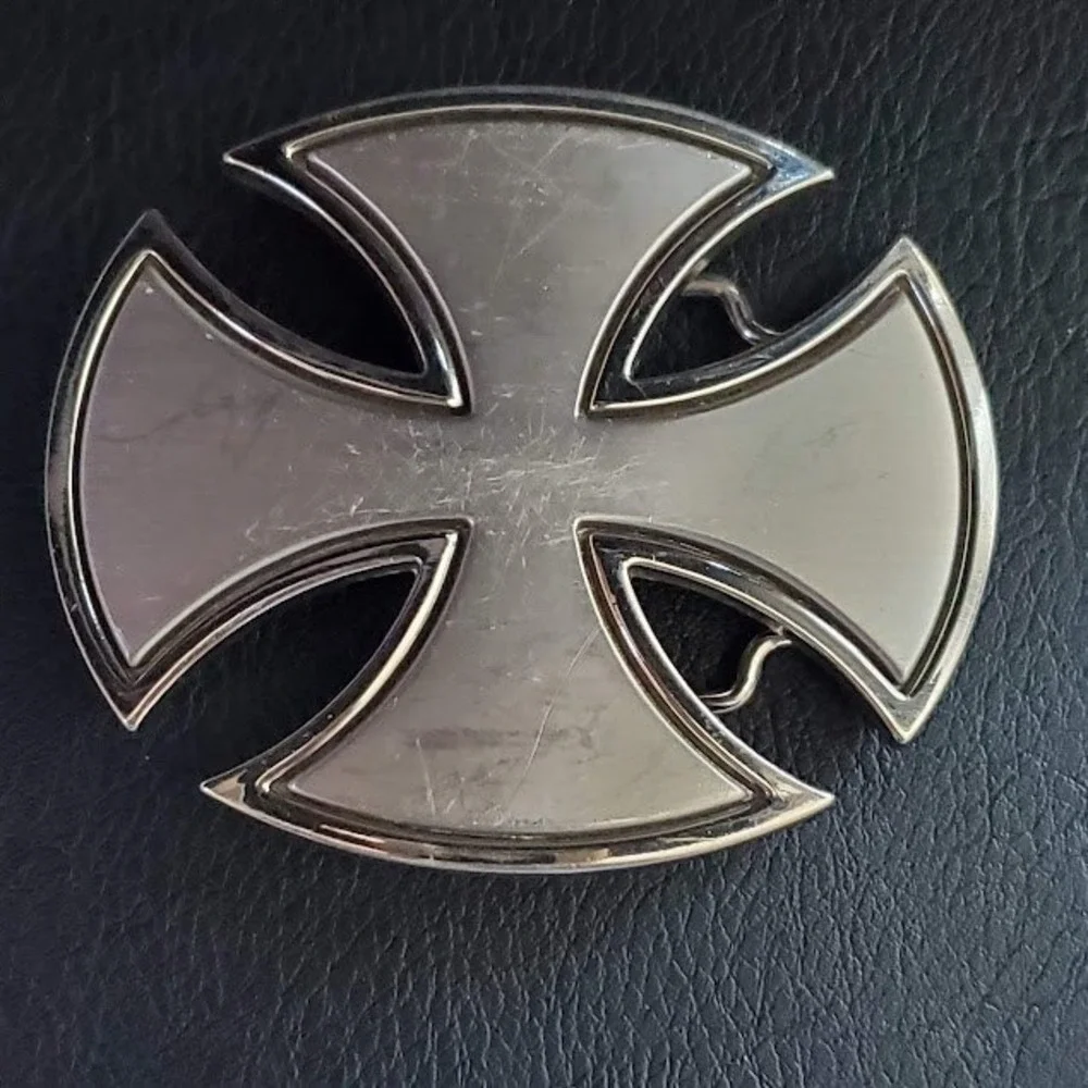 Iron Cross Belt Buckle Silver Tone Metal Biker Chopper West Coast Style Goth